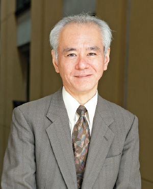 写真/システム科学技術学部学部長 松本真一