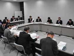 情報交換会の様子 情報交換会の様子