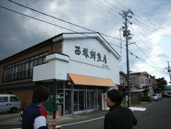 まち歩きの様子