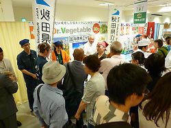 多くのお客様にご来店いただきました。