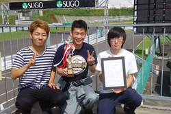 180821_member.jpg 180821_member.jpg