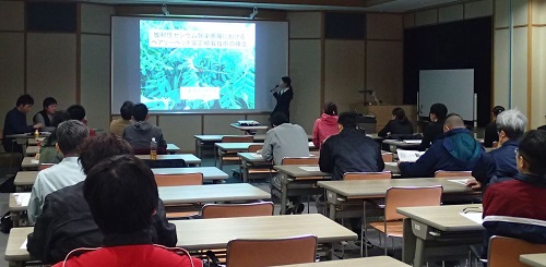 秋田県農業試験場での卒論・修論発表会